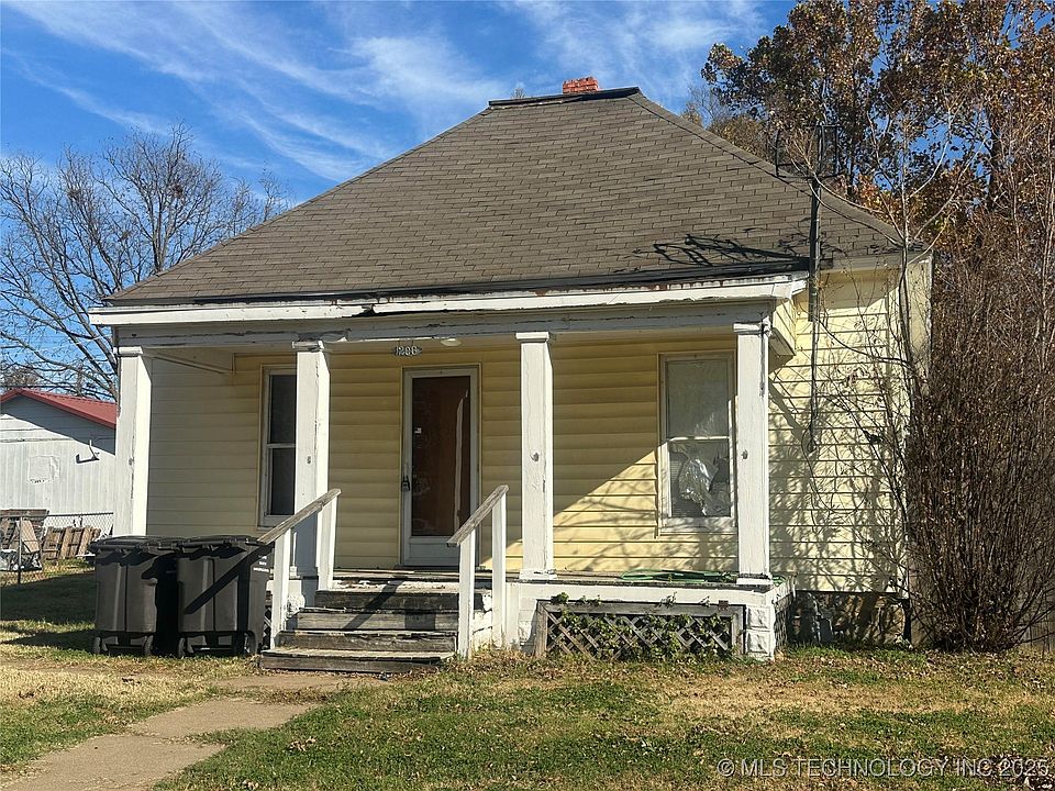 1st image of 1206 S Armstrong Ave