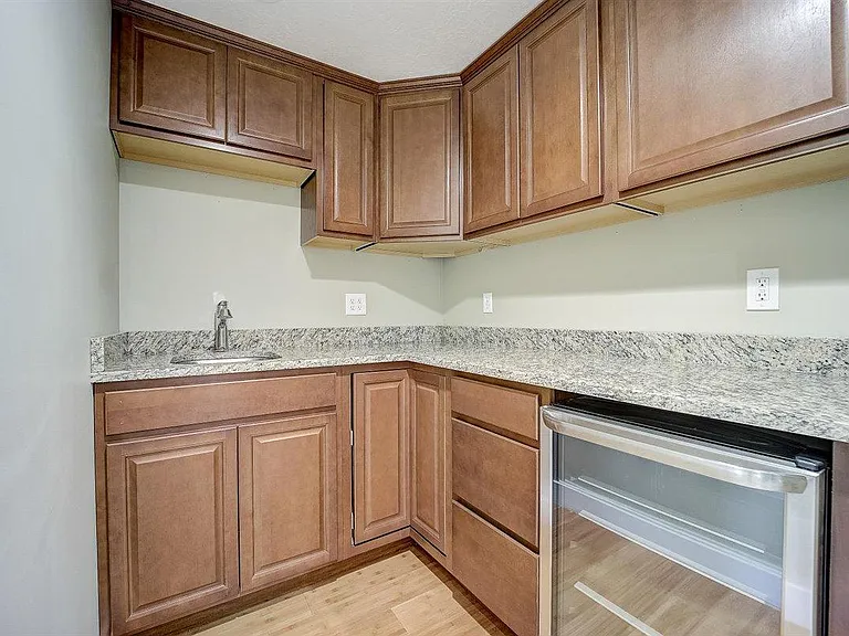 350 S Millers Mile Rd — Photo 11