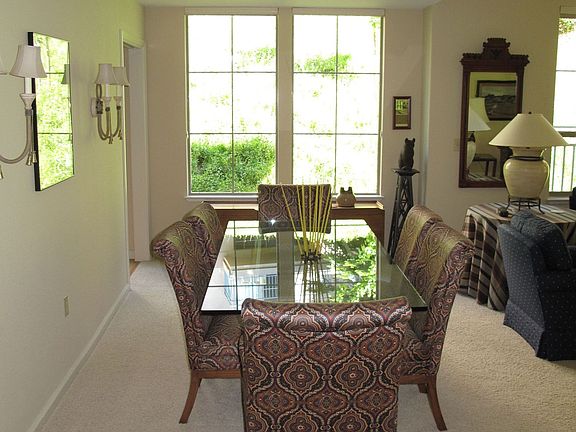 3rd image of 5910 Horsemans Canyon Dr APT 1A
