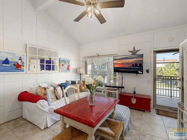 200 W Kingfish St #203-B, South Padre Island, TX 78597