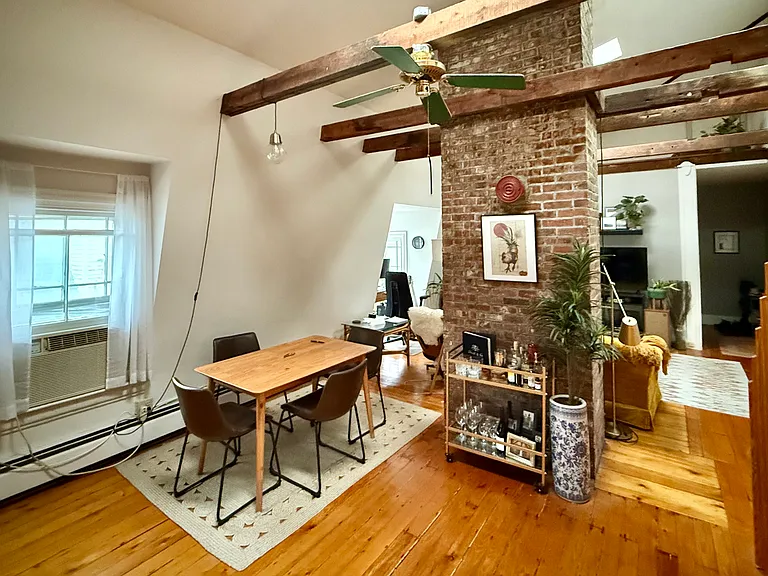 343 Broadway St #3E — Photo 5