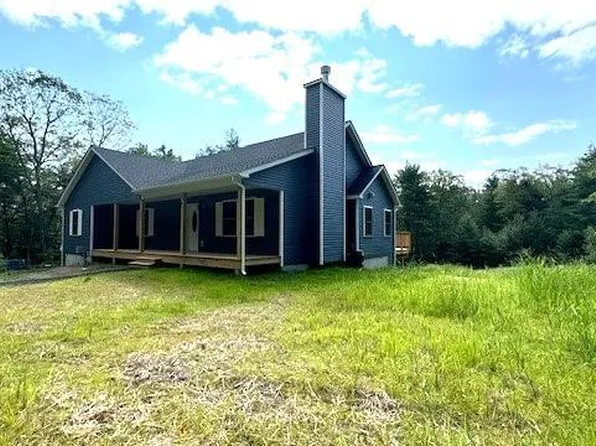 57 W Peenpack Trail, Sparrowbush, NY 12780