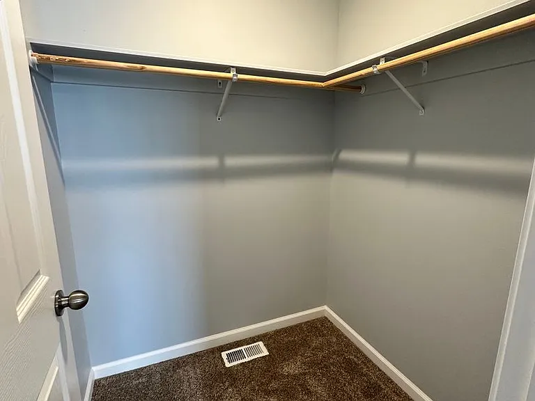 2513 Ivory St — Photo 15