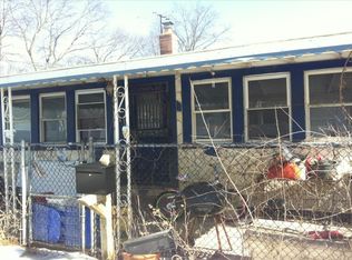 17 Smith St, West Hempstead, NY 11552