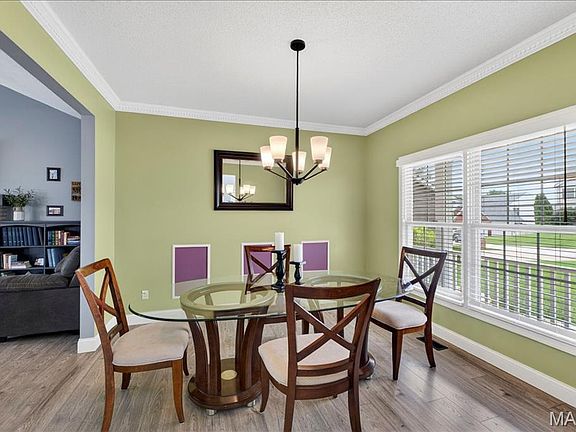 5th image of 129 Henrietta Ct
