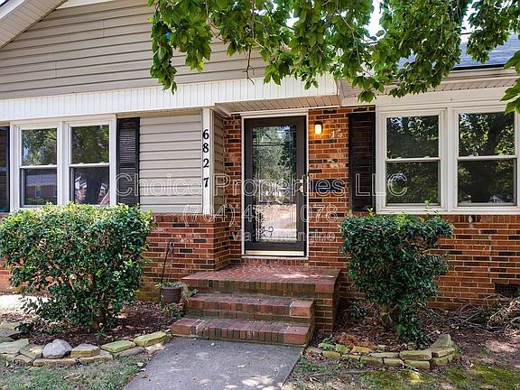 2nd image of 6827 Woodstream Dr