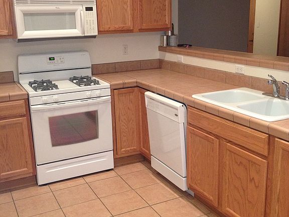 Beautiful kitchen area