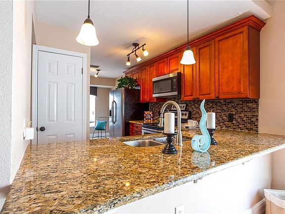 4th image of 328 N Cervidae Dr
