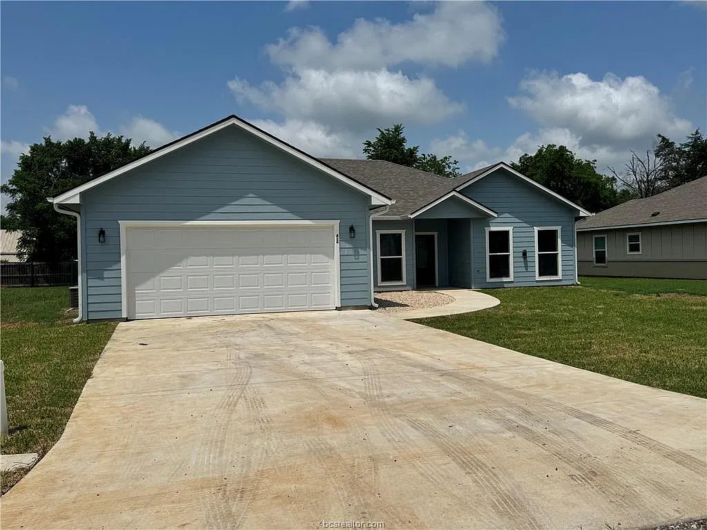 3 bed, 2.5 bath, 1872 sqft, $2,600 — Photo 2