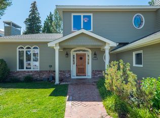 618 Alpine Dr, South Lake Tahoe, CA 96150