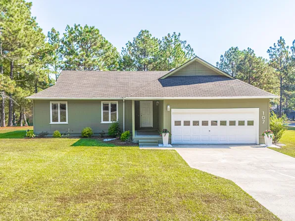 107 Dogwood Lane, West End, NC 27376