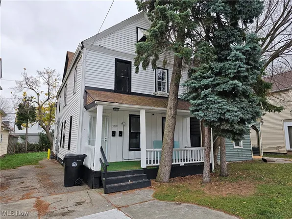 3209 W 90th St, Cleveland, OH 44102