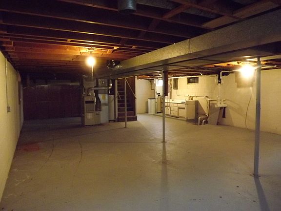 4th image of 519 N Hartwell St
