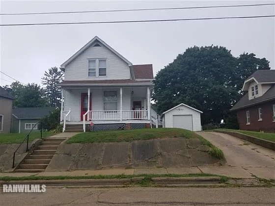424 W American St photo 1