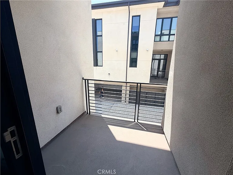 505 N Santa Anita Ave #A — Photo 15
