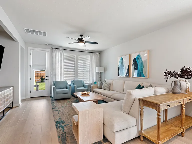 1211 N Roger Hanks Pkwy — Photo 42