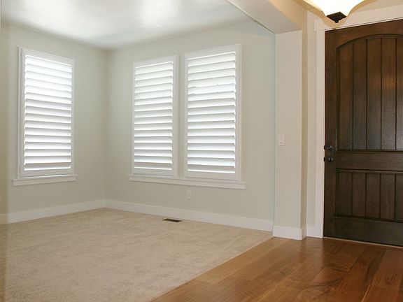 4th image of 4469 W Vermillion Dr