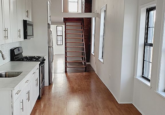2nd image of 48 Morgan Ave APT 4