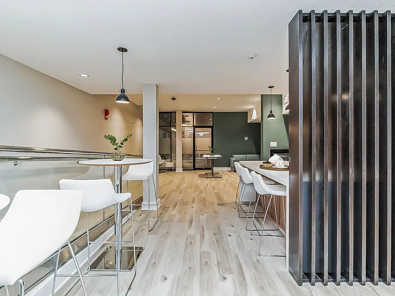 Merrill House Apartments — Photo 13