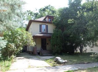 521 Vermont St, Waterloo, IA 50702