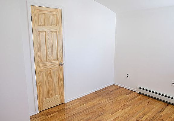 4th image of 93-07 71st Dr Floor 2
