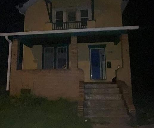 2nd image of 809 Highland Ave