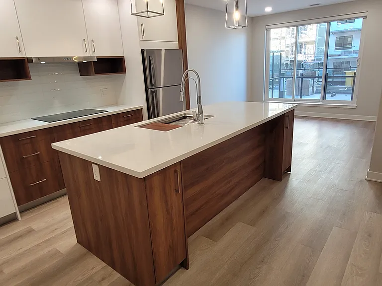 4030 University Ave NW — Photo 6