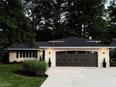 16537 N White Oaks Dr, Strongsville, OH, 44136