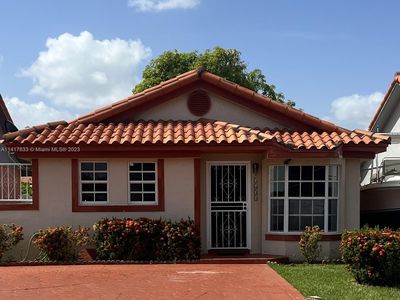 2634 W 73rd Pl, Hialeah, FL, 33016
