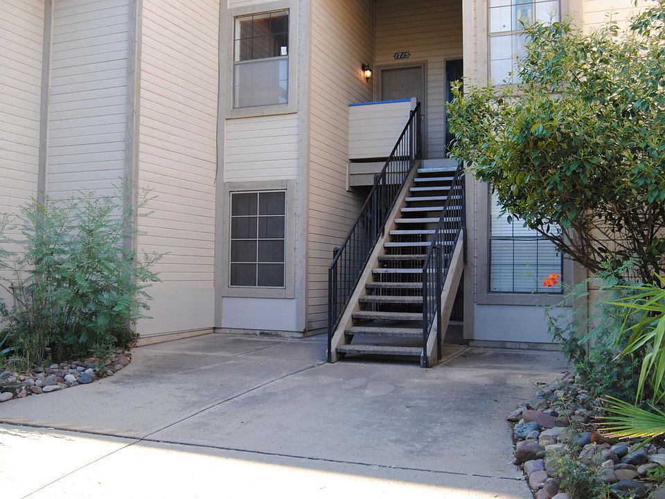 1st image of 1713 W Wood Bridge Ct