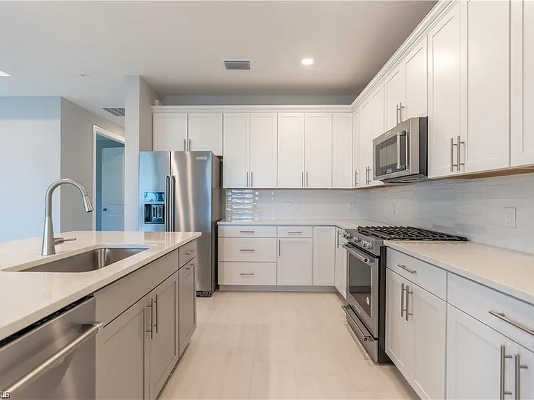 20207 Napa Loop — Photo 13