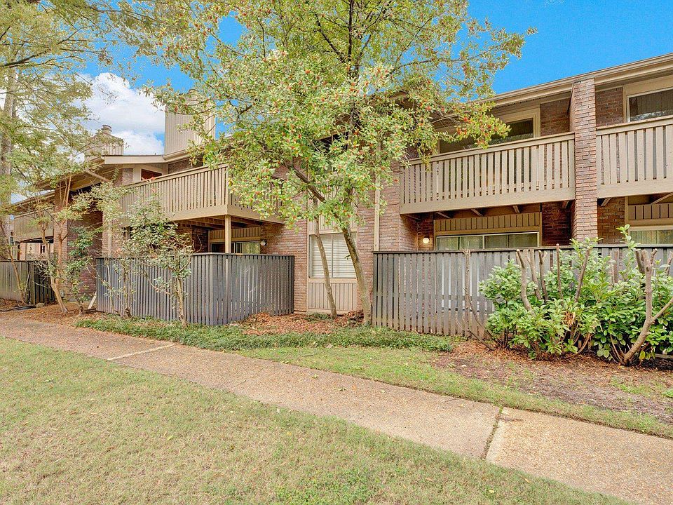 1st image of 848 Thistledown Dr #1002