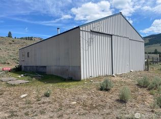 16 Breezy Ln, Tonasket, WA 98855