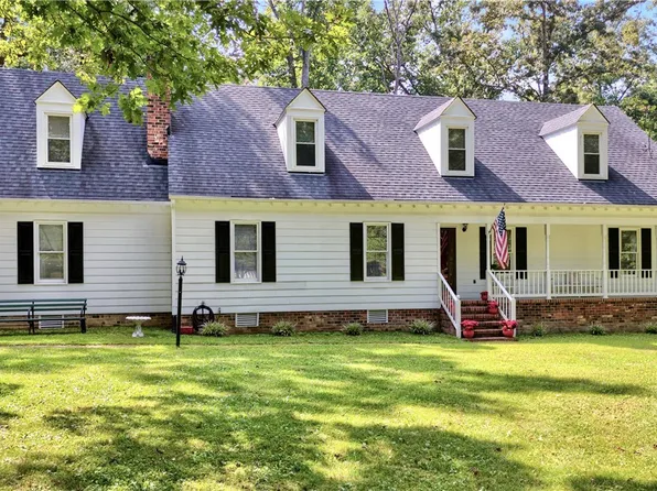 13700 Bradley Bridge Rd, Chesterfield, VA 23838