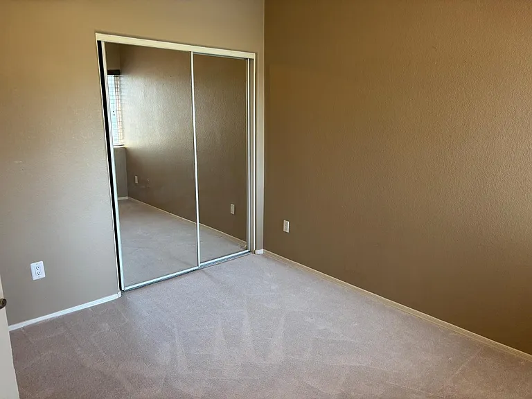 7401 W Arrowhead Clubhouse Dr #2035 — Photo 8