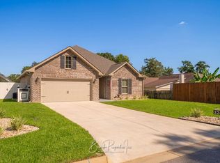 3243 Sweetbarb Dr, Pensacola, FL 32526