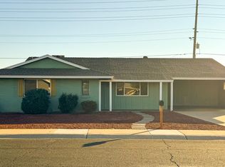 11855 N Mission Dr, Sun City, AZ 85351