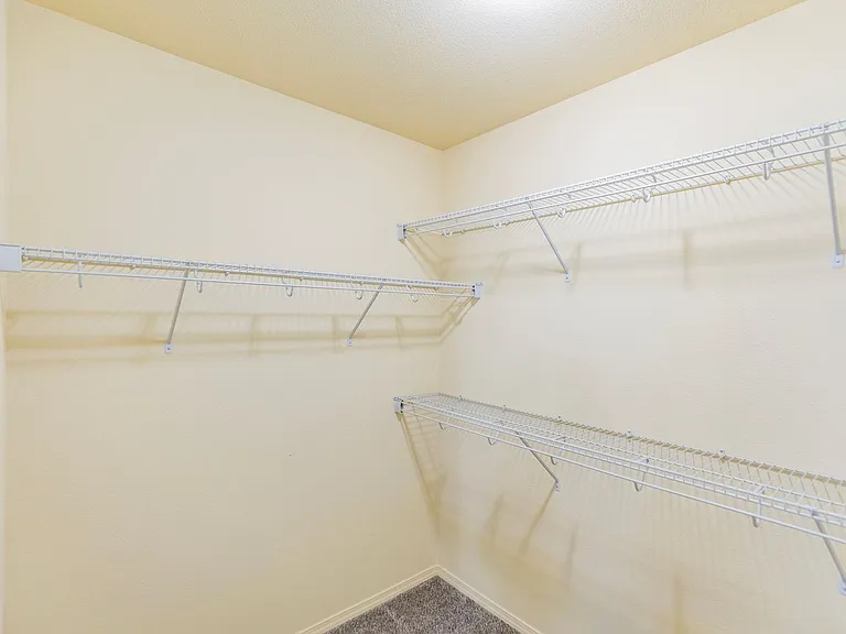 6206 SW Meadow Well Ave — Photo 14
