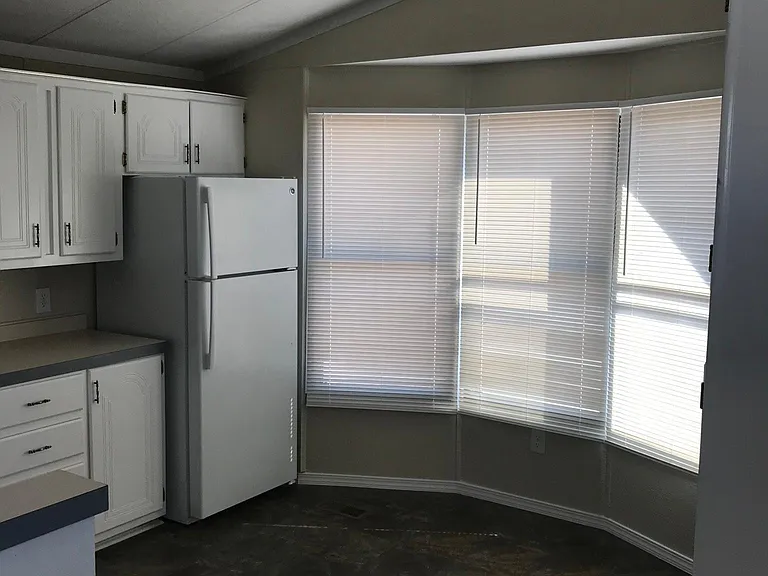6616 W Valley Ave — Photo 14