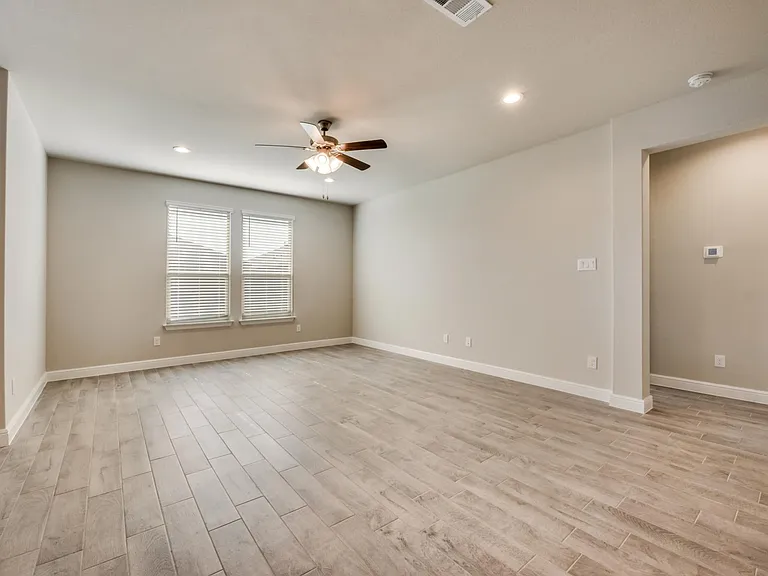 14425 Bootes Dr — Photo 9