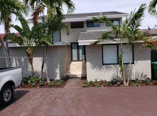 471 SW 89th Ct, Miami, FL 33174