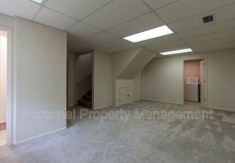 11623 SE Evergreen Hwy — Photo 17