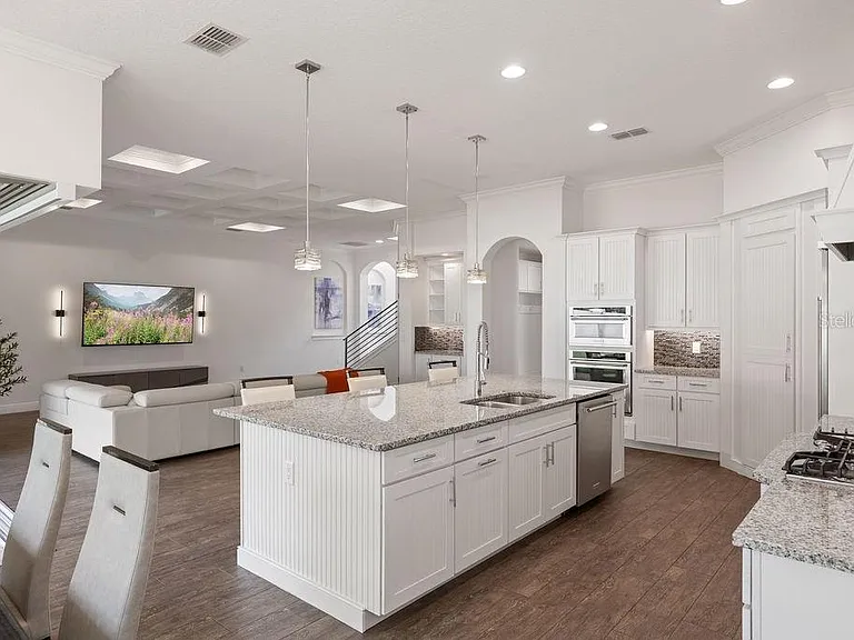 706 Canopy Estates Dr — Photo 10