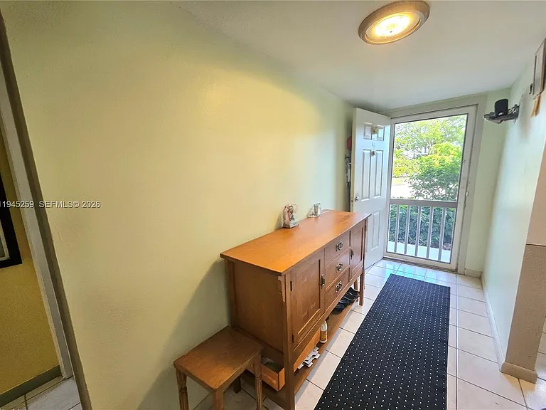 1448 Churchill Cir #103 — Photo 4