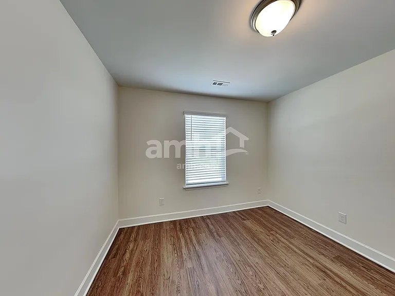 4805 Horatio Ct — Photo 14