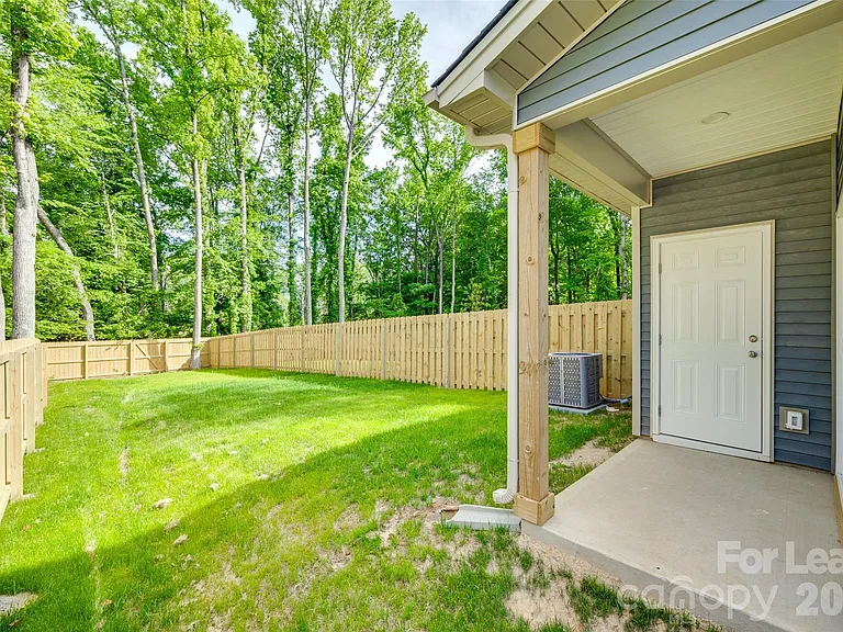 500 Dawn Cir #A — Photo 16