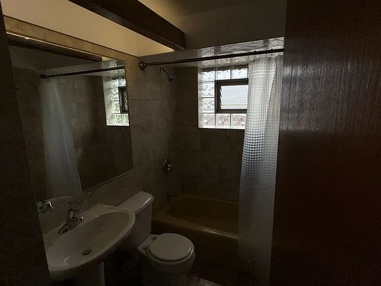 Dunning Area Apts! — Photo 13