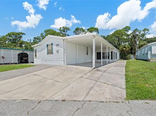 215 Shrub Ln N, North Fort Myers, FL 33917