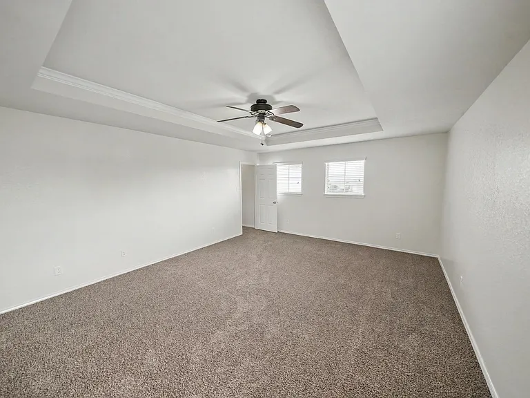 25003 Marshall Blf — Photo 30