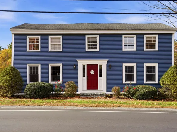 556 Main Street Street, Hampstead, NH 03841